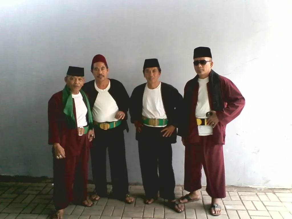 Pakaian Adat Betawi - Baju Sadaria